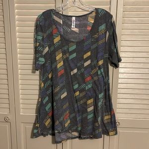 LuLaRoe Geometric Top